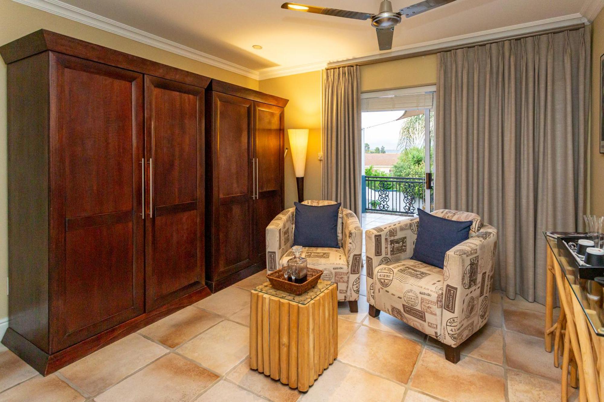 Pictures Guest House Boutique Hotel Оудсхорн Екстериор снимка